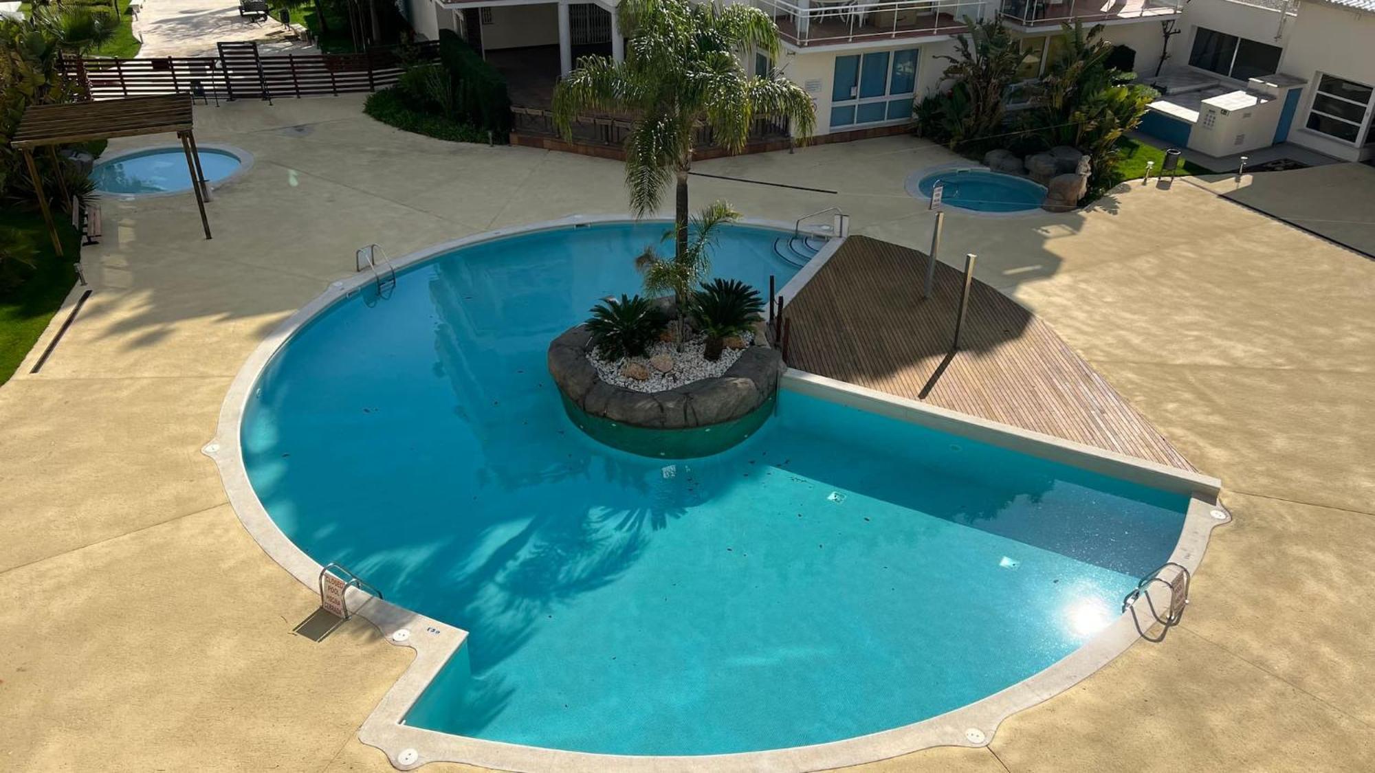 Апартаменты Bonito Piso En Roses Con Piscina Y Parking Av-66 Экстерьер фото