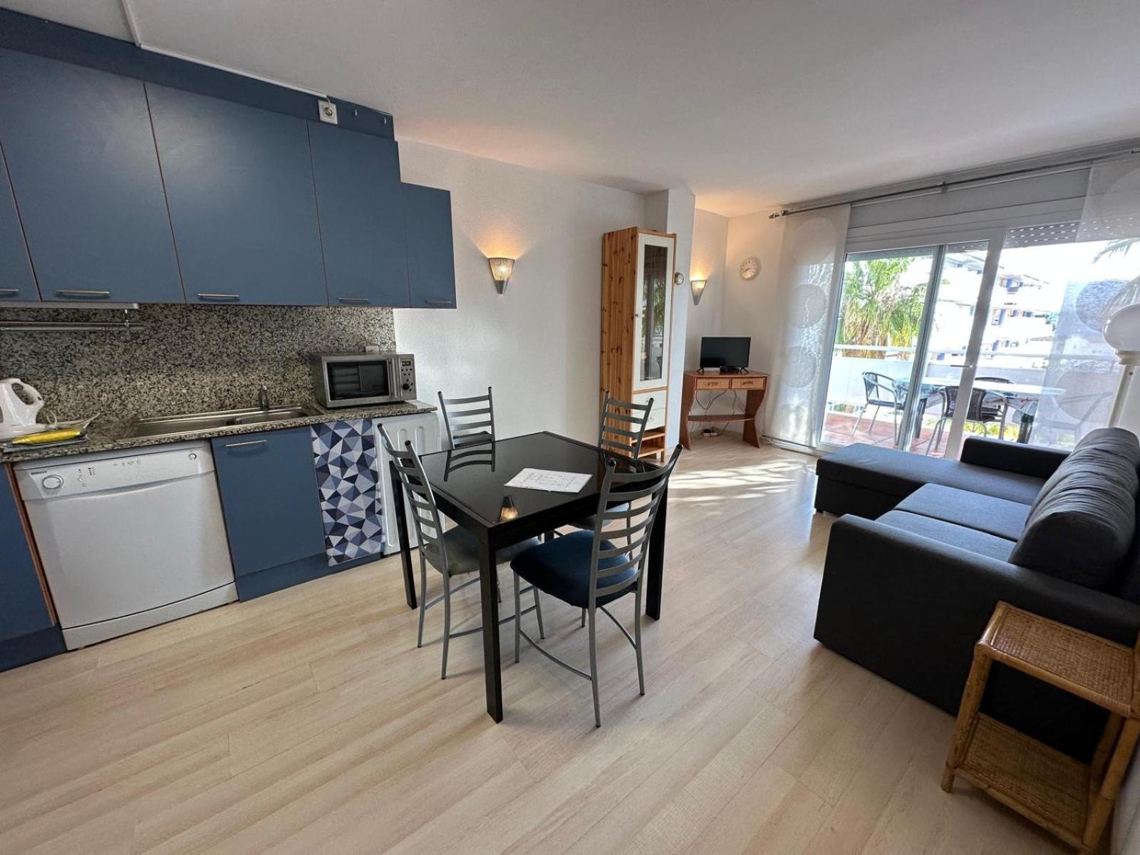 Апартаменты Bonito Piso En Roses Con Piscina Y Parking Av-66 Экстерьер фото