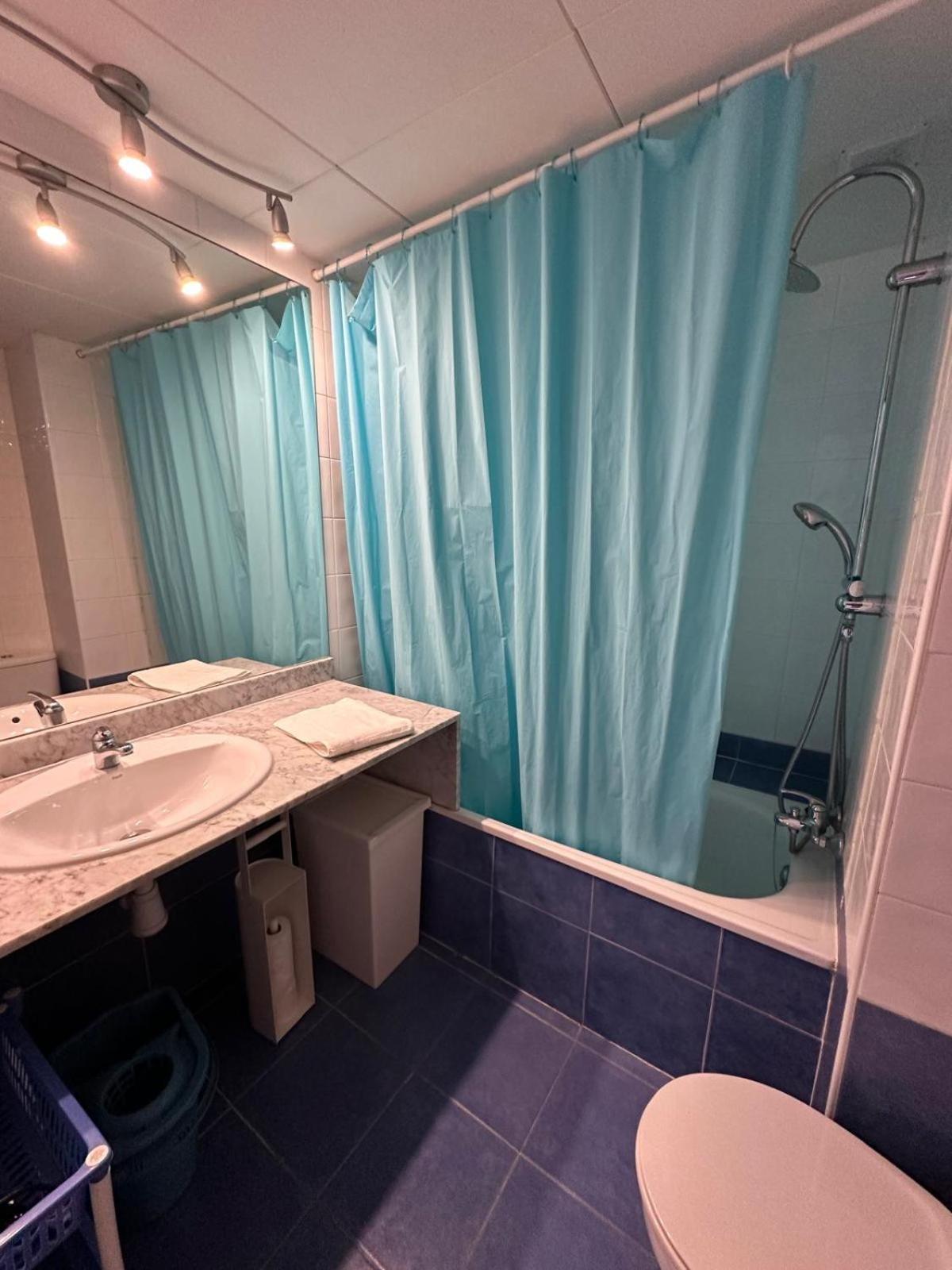 Апартаменты Bonito Piso En Roses Con Piscina Y Parking Av-66 Экстерьер фото