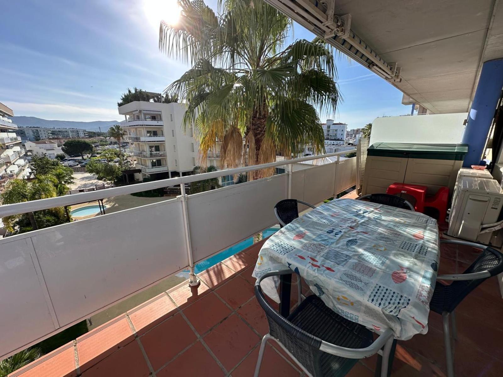 Апартаменты Bonito Piso En Roses Con Piscina Y Parking Av-66 Экстерьер фото
